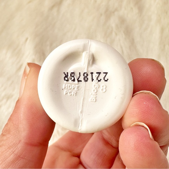 NEW Briogeo Farewell Frizz Conditioning Spray Heat Protectant Creme Mini Bundle - Picture 8 of 8